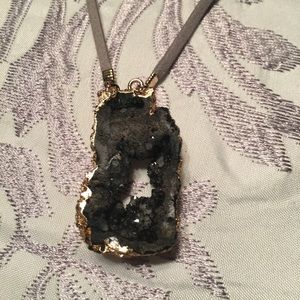 🆕Black crystal nugget necklace NWT